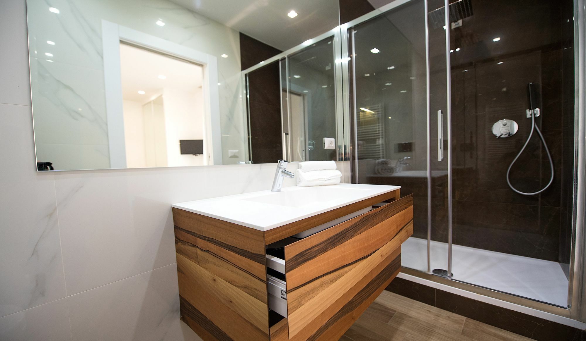 Vatican Kalasa Suite & Deluxe Rome Exterior photo
